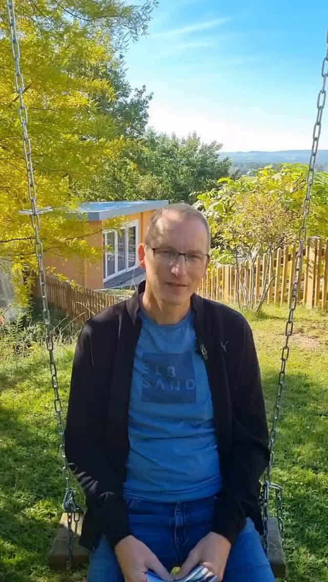 In einem Blog-Beitrag hat David Neufeld @neufeldverlag als Papa von zwei Jungs mit Down-Syndrom versucht, Antworten auf Fragen zu geben, die euch vielleicht gerade durch den Kopf gehen.

Hier der Blogbeitrag:

https://www.neufeld-verlag.de/blog/down-syndrom/

Hier könnt ihr den Text in gedruckter Form als Broschüre bestellen – auch zum Auslegen in Wartezimmern oder zum Weitergeben … 

https://www.neufeld-verlag.de/shop/down-syndrom-was-bedeutet-das/

#downsyndrom #vielfalt #gemeinsamstark #trisomie21 #neufeldverlag